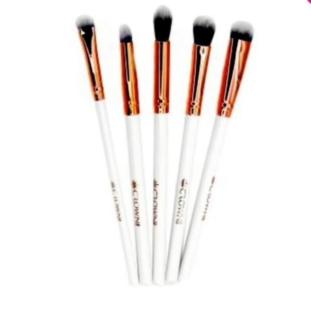 crown all eyes on you 5pc brush set july sale